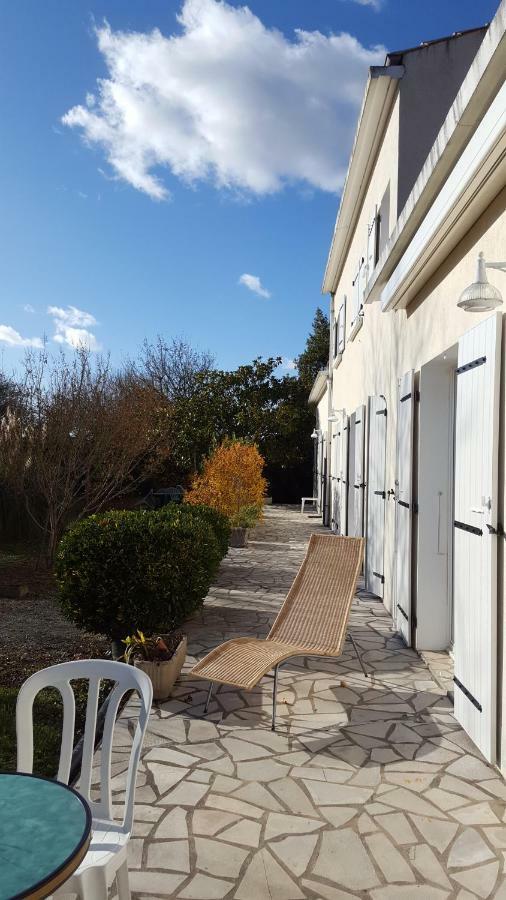 Villa L'Abri D'Emilie à Saint-Xandre Extérieur photo